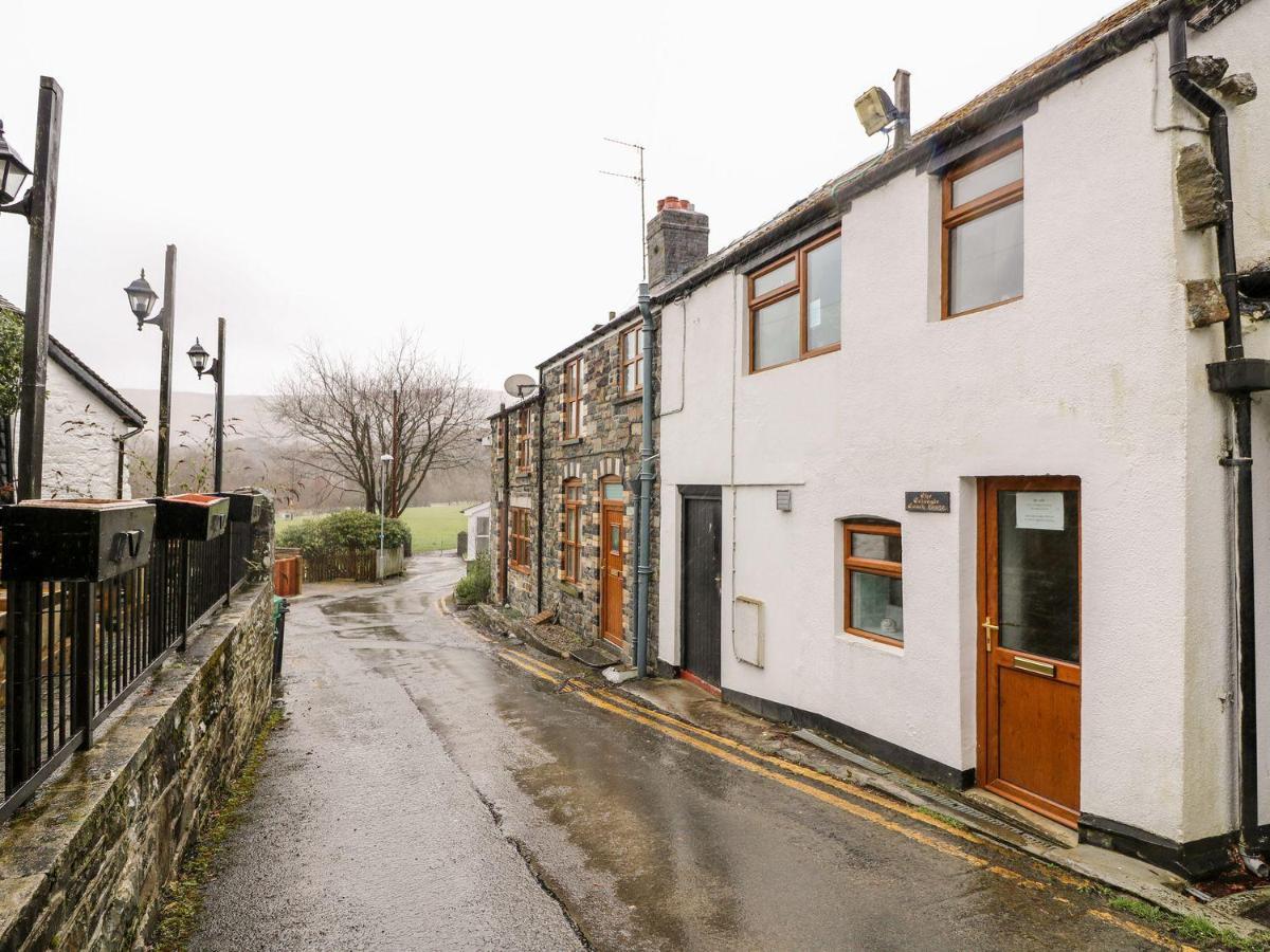 Triangle Inn Coachouse Rhayader Exterior photo